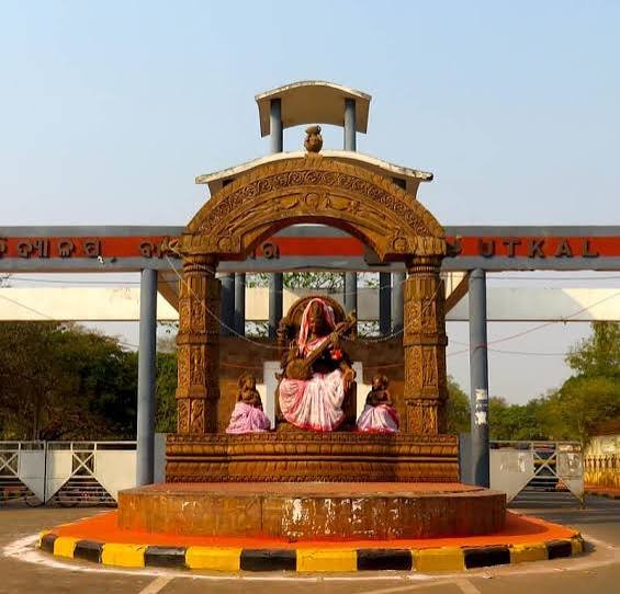ବାଣୀବିହାରରେ ହ୍ବାଏ ଆଇ ଷ୍ଟାଣ୍ଡ ଫର୍ ମିଟିଂ ପାଲଟିଲା ରଣକ୍ଷେତ୍ର